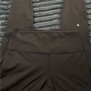 Lululemon wonder train leggings size 10